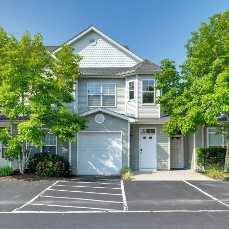 4 Mi to Beach: Lewes Townhome w/ Ping-pong Table