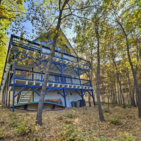 Lake Arrowhead Family Home w/ Game Room