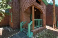 Hot Tub & Grilling Area: Keystone Townhome!