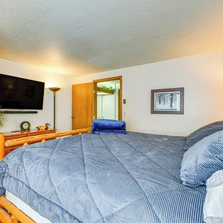 Timberbrook Village Condo Community Pool, Hot Tub