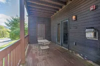 Hunter Mountain Ski Retreat - Steps to Lift!