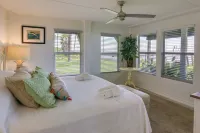 Carrabelle Retreat w/ Boat Dock + Views of Gulf! - parking
