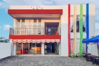 Hotel O Enggal Near Gor Saburai Formerly Hotel Pelangi Hotels in Engal