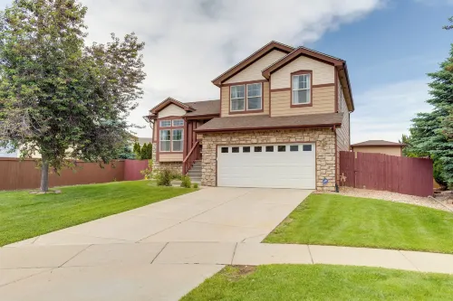 Spacious Aurora Home: 20 Mi to Downtown Denver! - Homestays
