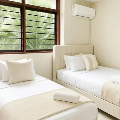 HOTEL LADYMAR Hotels near لاجيتو