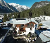 Schickster Sky Lodge Hotels in Leutasch