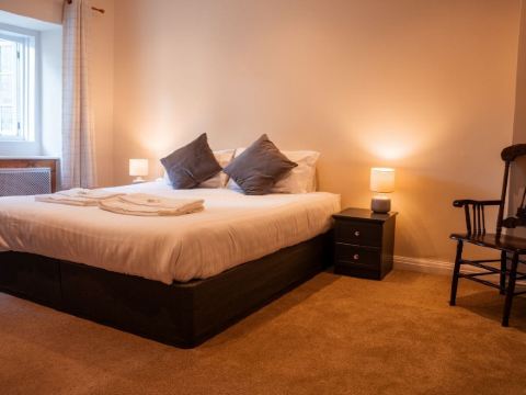 จอร์จ อินน์