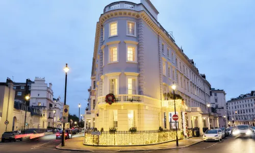 2 Chesham Hotel