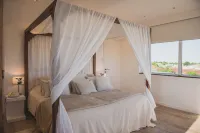 Los Muelles Boutique Hotel - parkir