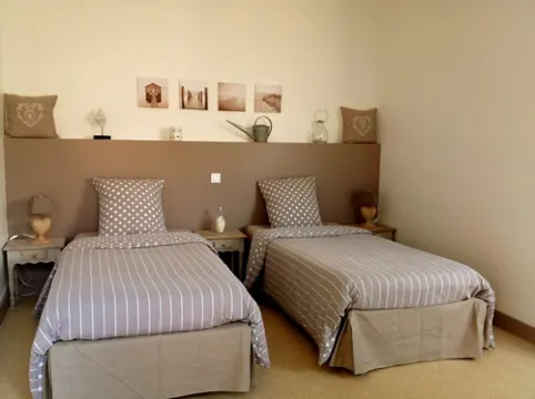 Hotel les Voyageurs Hotels in Olonne-sur-Mer