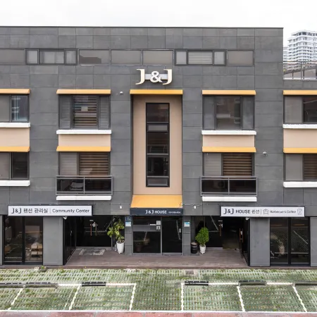 Busan J and J House Pension