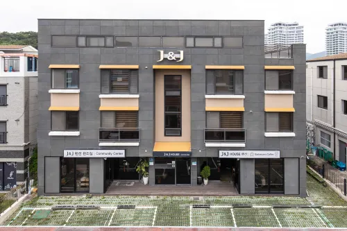 釜山J and J House Pension - 膳食民宿