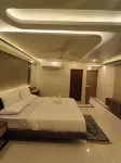Hotel High Rise