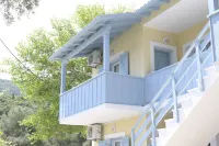 納瑞娜開放式公寓酒店