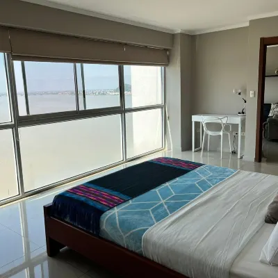 River View Suites Puerto Santa Ana GYE Hotels near Las Penas