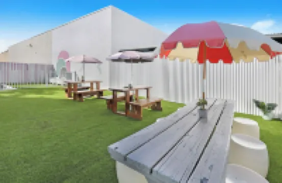 Palms on Parker Backpackers  호텔