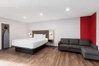 Ramada by Wyndham Bainbridge - Gym