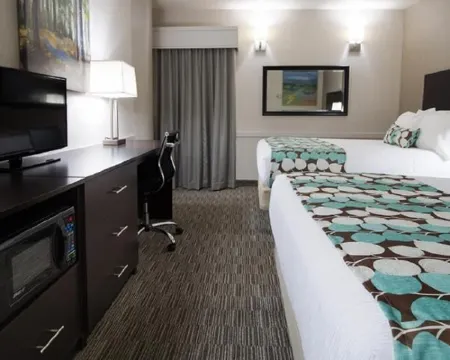 University Inn Hotels in Logan