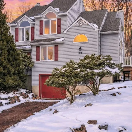 Mountain Laurel Lodge by Avantstay Lake Harmony Retreat Loft + Games + Ski + Private Club Access
