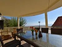 House la Casa Simone イェセニツェのホテル