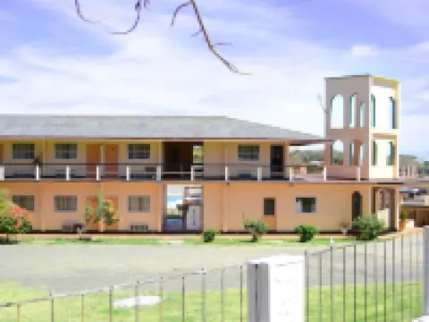 ポイント サリネス ホテル トゥルー・ブルーのホテル