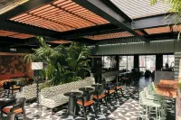 Pullman Lima Miraflores - 5-Star