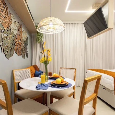 Stay Home Luxo | 1Min Praia Gonzaga | Rooftop, Piscina, Sauna & Gym