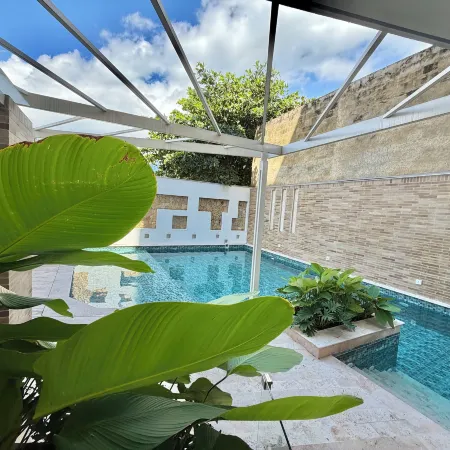 Villeta Getaway Pool Balcony Relax Vibes