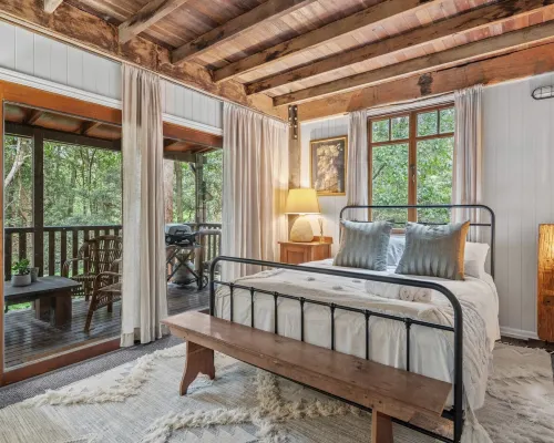 Rustic 3-bed Retreat in Springbrook Hotels in Springbrook