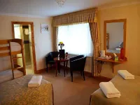 Gatwick Cambridge Hotel - bar