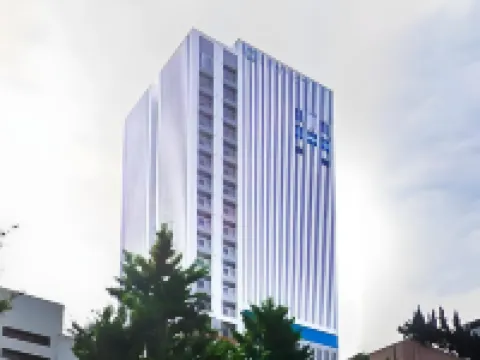 YEONSAN THE STAY Hoteles cerca de Pusan National University