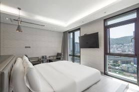 Busan Seomyeon Yuna Hotel Business