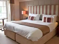 The Norway Inn Hotels in Truro