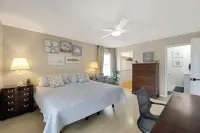 Coastal View in Sunset Beach, Walking Distance to the Sunset Beach Cir