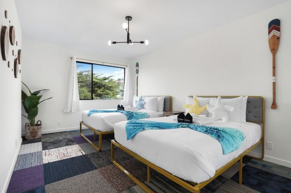 Spacious 5Br Coastal Retreat - 8 Beds Beach & Golf