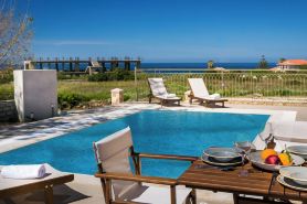 Estrellas Luxury Villas