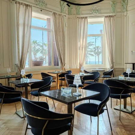 Lolli Palace Hotel