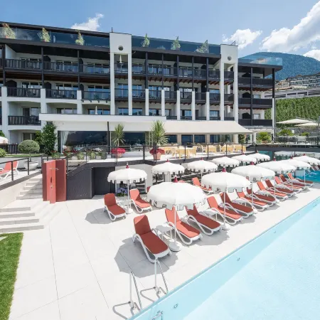 Hotel Tyrol