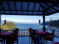 Parapat View Hotel Hotels in Parapat
