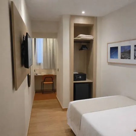 Hotel Tanit