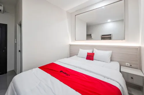 RedDoorz Fortuna Infinity Near Alun Alun Sragen