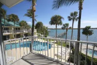 Jupiter Waterfront Inn - Beach