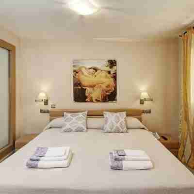 Apartamentos Turísticos Centro Rooms