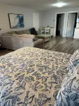 Studio apartment in Dartmouth