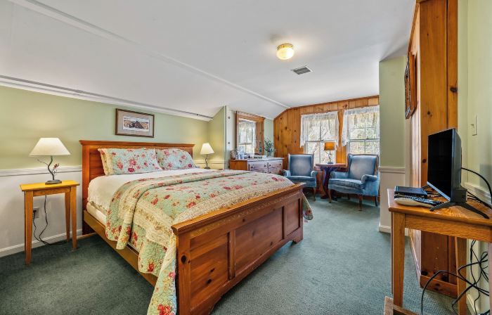 Inn at Jackson