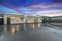 Aloha Central Luxury Apartments - 4-Star