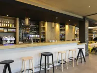 Ibis Zurich Messe Airport - Quầy bar