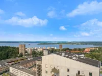 Mini penthouse with Lake View & Beautiful Sunset 耶爾費拉酒店