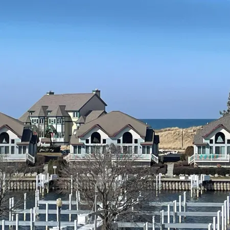 Manistee Haven! Marina View and Lake Michigan