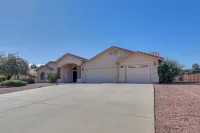 Kingman Mtn-view Home w/ Putting Green & Ping-pong - 3 Sao